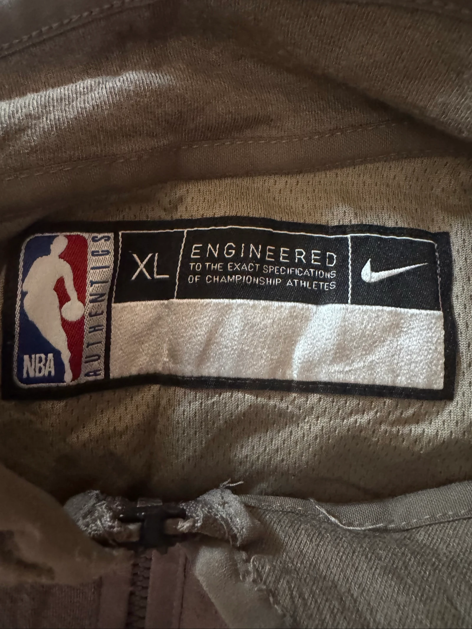 Nike NBA Indiana Pacers Spotlight 1/2 Zip – Cinza – Tamanho XL – photo 3